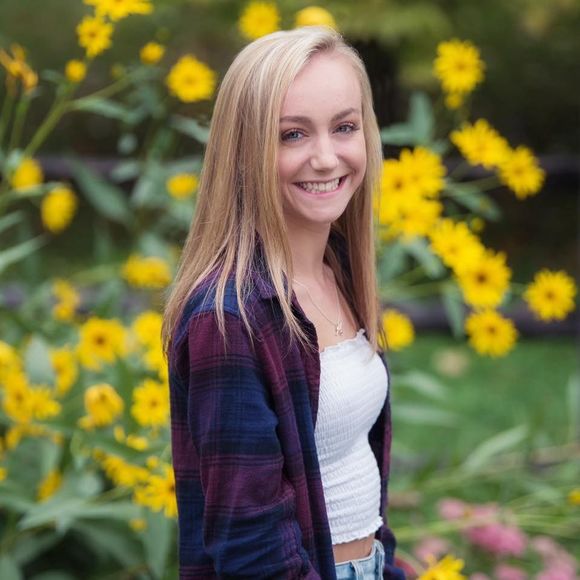 Meet your Posher, Kiersten - Picture 1 of 1